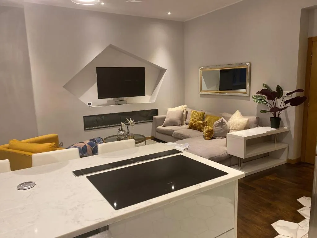 Image of 2 bed Chic Apartment in Glasgow City Centre