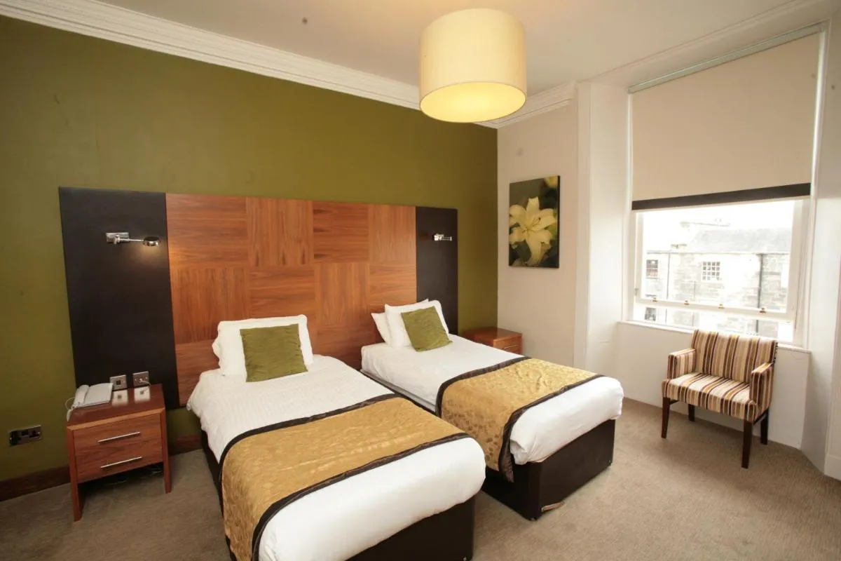 Image 6 of Acorn Hotel