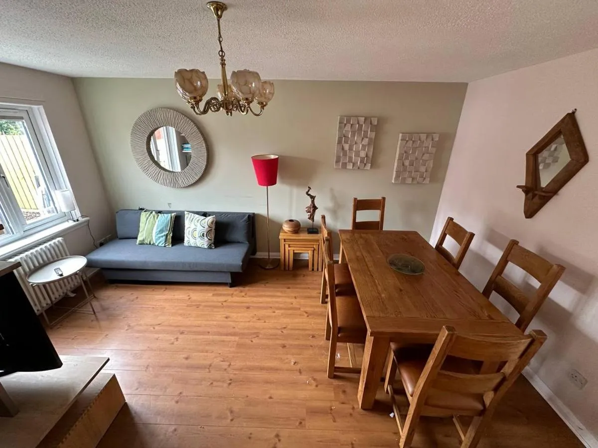 Image 3 of Beautiful house in Clydebank