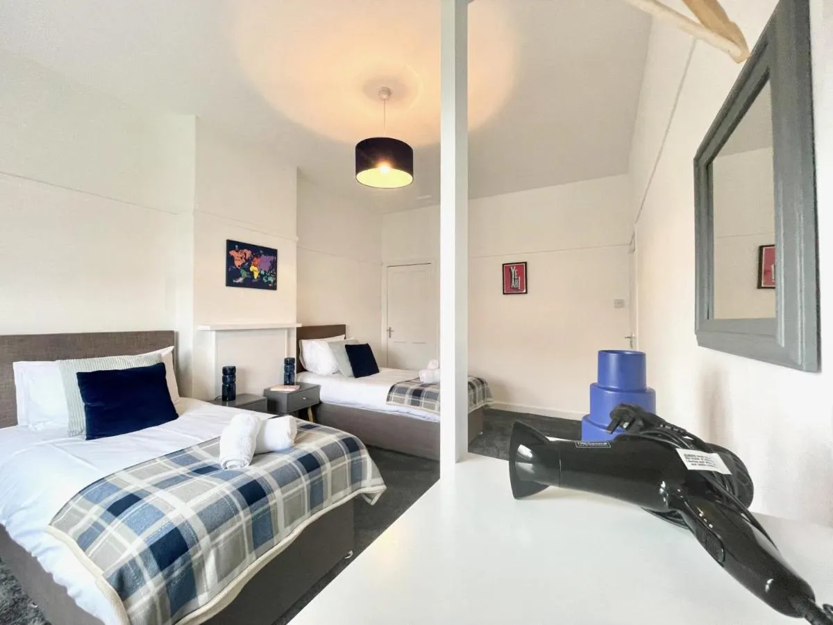 Image 6 of Bella House – 3 bed house in Glasgow