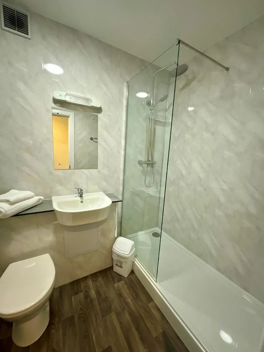 Image 3 of Britannia Inn Glasgow