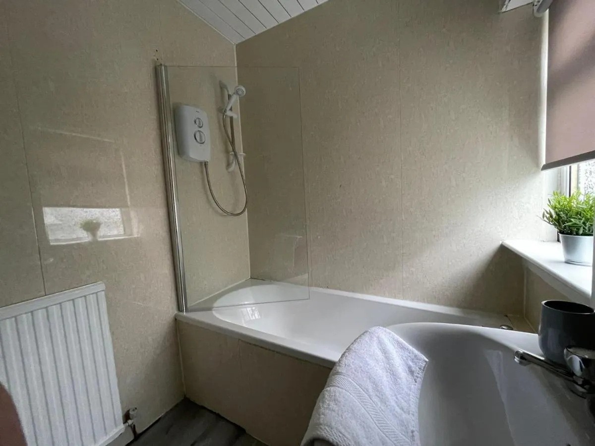 Image 2 of Cardonald House