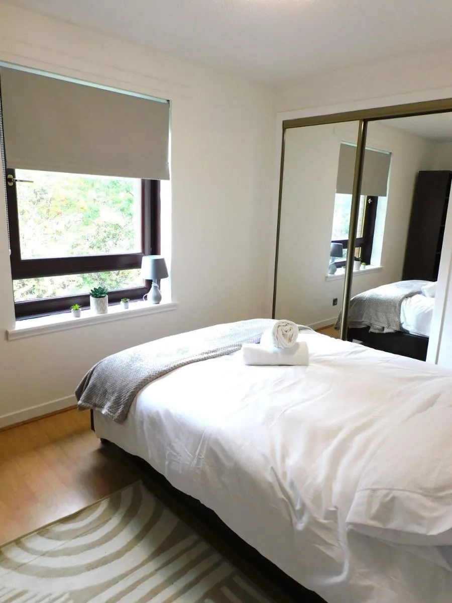 Image 3 of Charming 2 bed apt close to City and SEC Hydro