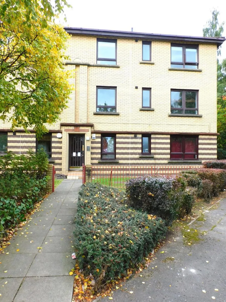 Image 5 of Charming 2 bed apt close to City and SEC Hydro
