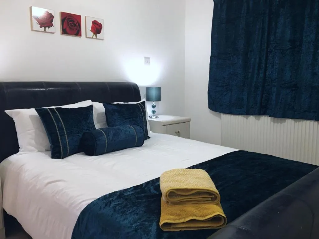Image of Cozy Nights – Cambuslang 1/64