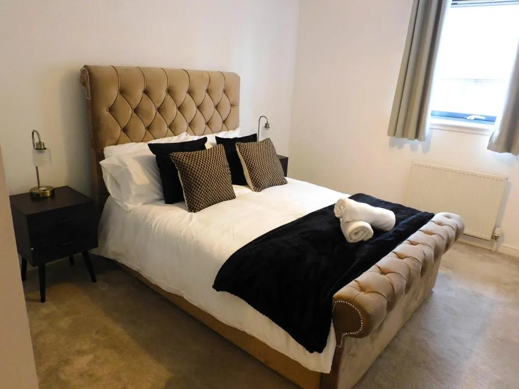 Image of Fabulous 2 bed apt 10 mins from City Centre