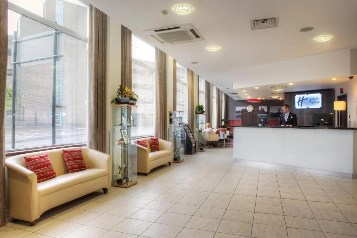 Image 2 of Holiday Inn Express – Glasgow – City Ctr Theatreland, an IHG Hotel
