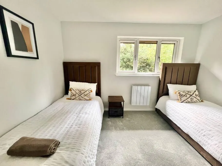 Image 5 of Ideal 2 Bedroom Glasgow Home