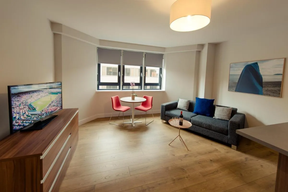 Image 4 of PREMIER SUITES PLUS Glasgow Bath Street
