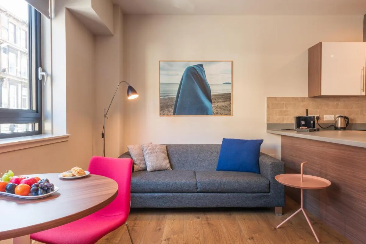 Image 3 of PREMIER SUITES PLUS Glasgow Bath Street