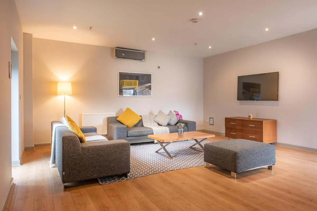 Image 4 of PREMIER SUITES PLUS Glasgow George Square