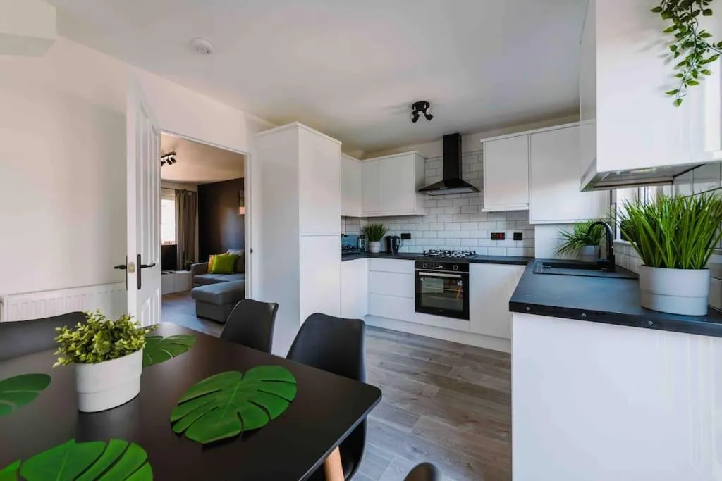 Image of SleepLuxury ApartHOUSE