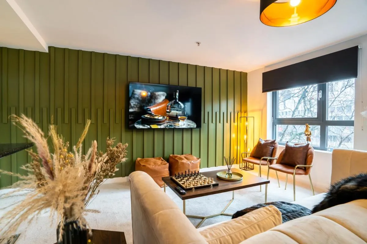 Image 4 of The Arran Suite – Your Stylish Scottish Getaway!