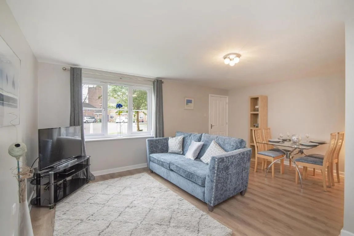 Image of The Nelson – Spacious City Property and Free Parking