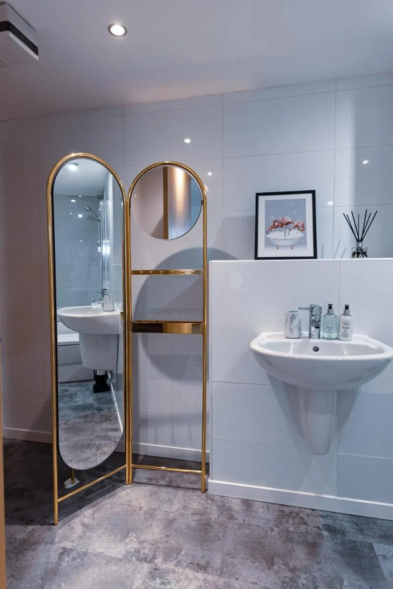 Image 3 of The Skyline Suite – *Private Balcony* *Views*