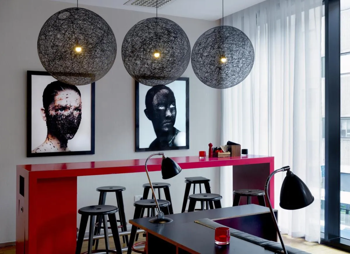 Image 6 of citizenM Glasgow