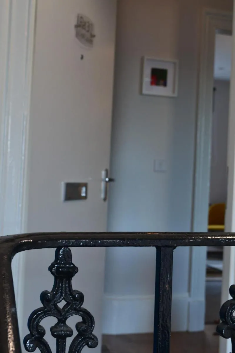 Image 4 of 2 Bedroom Oasis in Glasgow City Centre