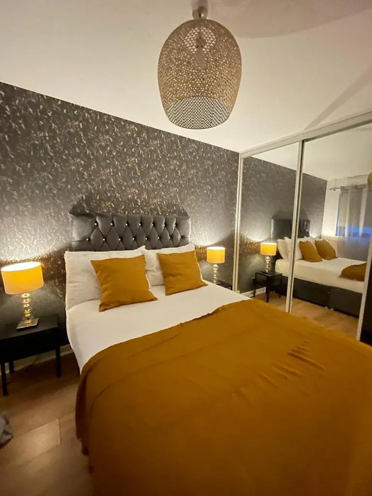 Image 3 of Bijou Merchant City Apartment with Parking (Albion 1)