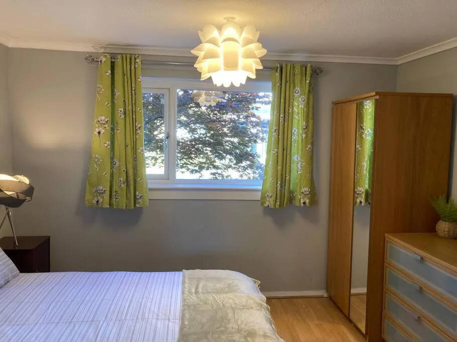 Image 6 of Comfy 1 bedroom flat with free parking