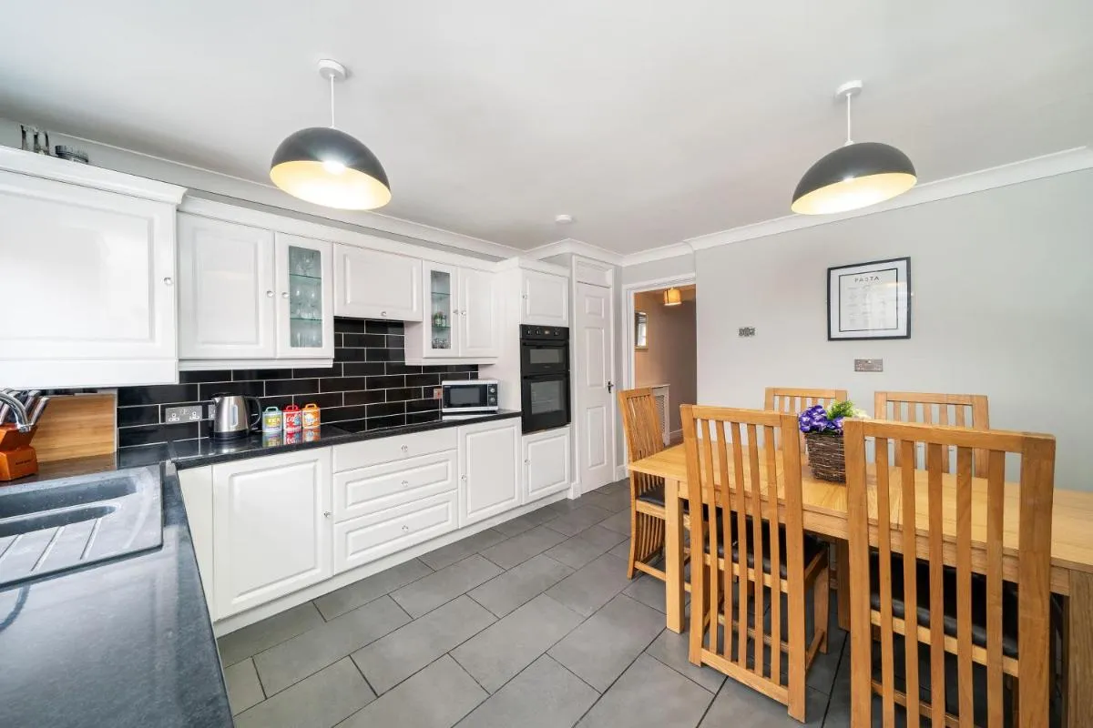 Image 6 of Dalmarnock Stay