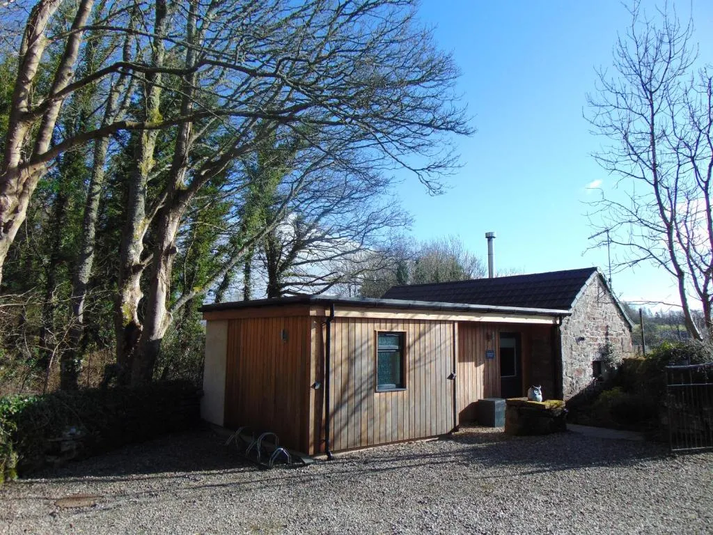 Image of Dreamwood Cottage, Loch Lomond, Luxury Apartment.
