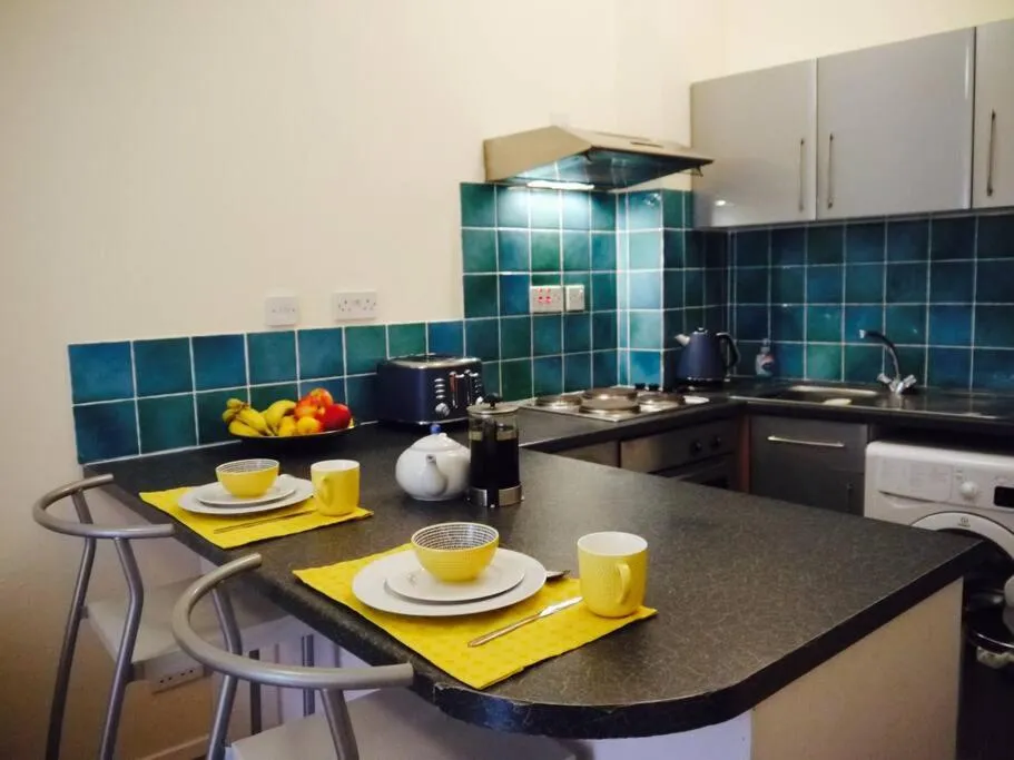 Image 4 of Fabulous location, One Bedroom West End Flat, just off Byres rd, close to SEC & Hydro
