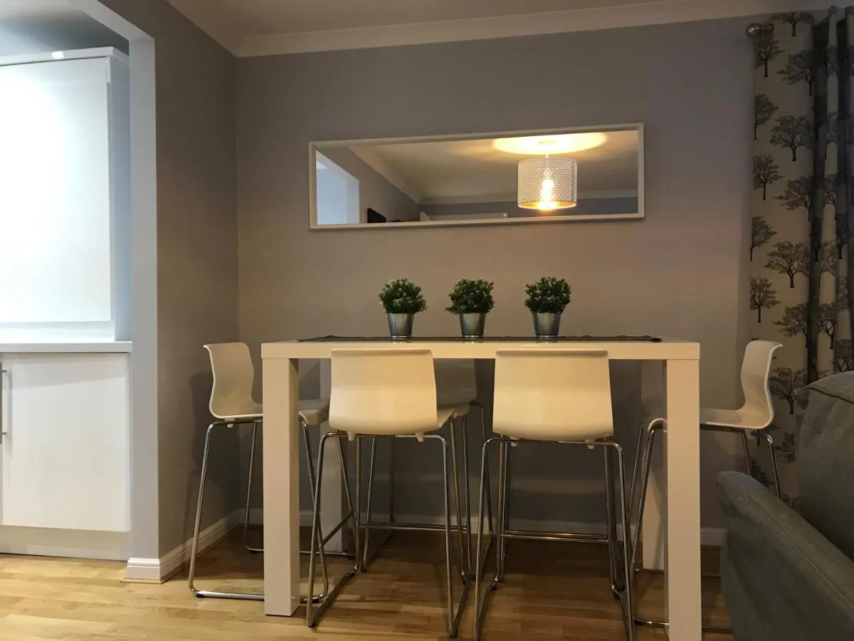 Image 4 of Flat One, 212 Eaglesham Road, East Kilbride, Glasgow