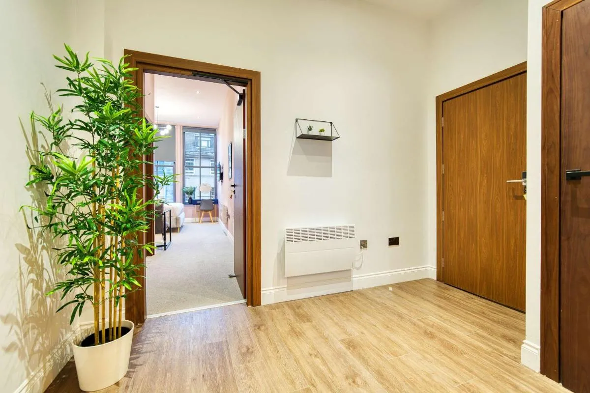Image 3 of Grand Central Station 2 Bed Apartment A1