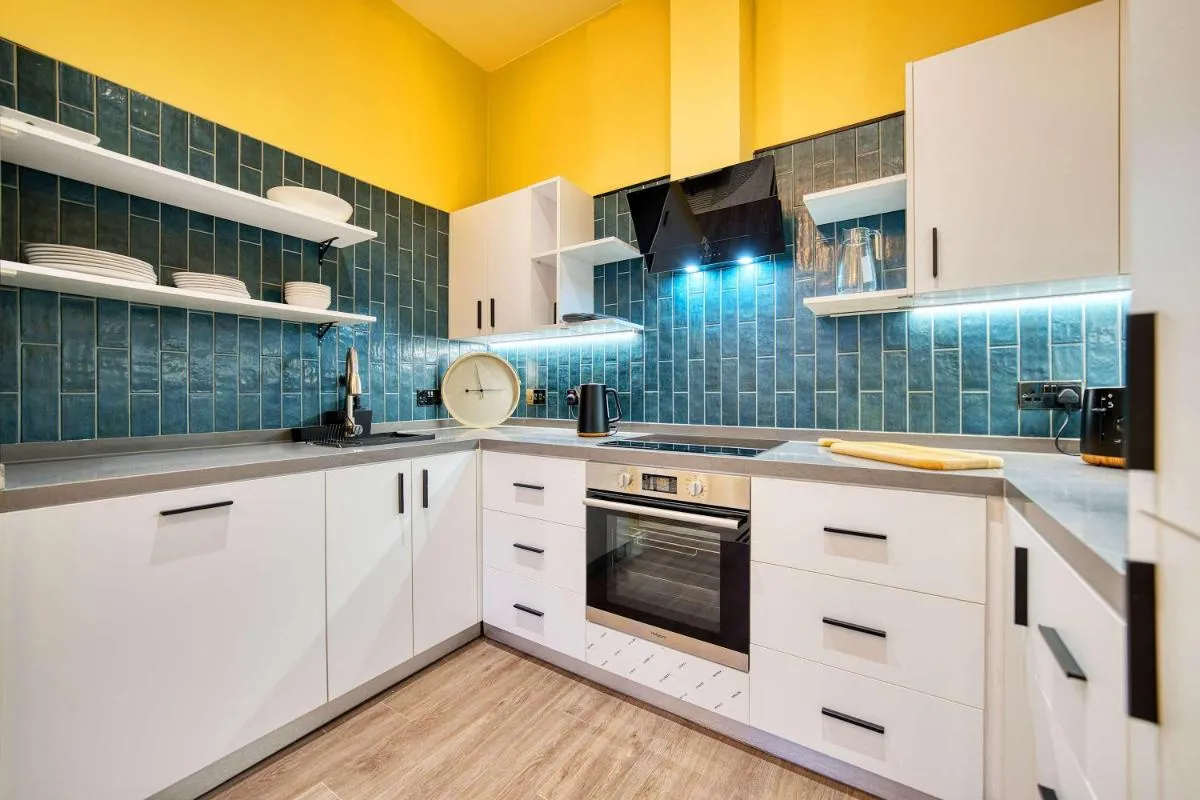 Image 2 of Grand Central Station 2 Bed Apartment A1