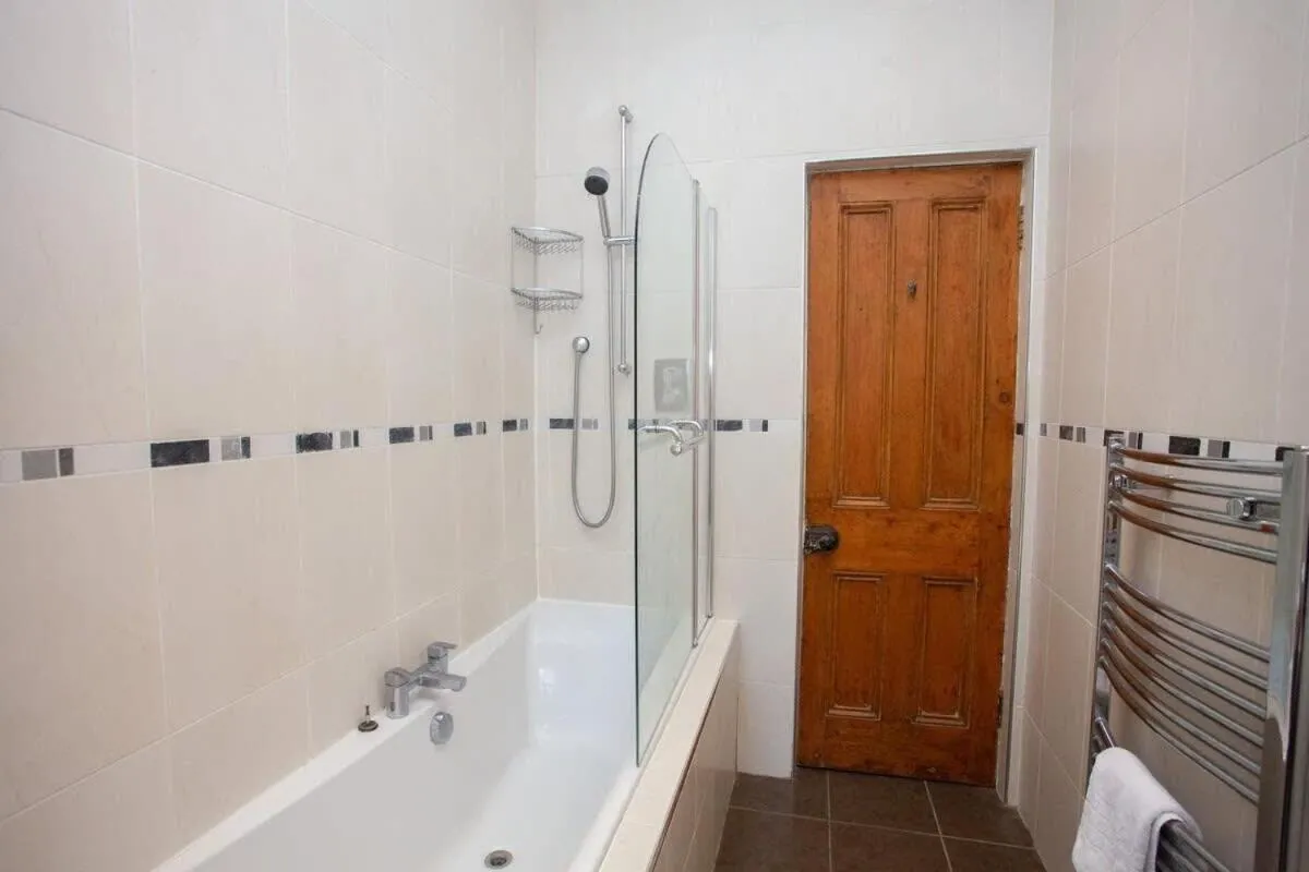 Image 5 of Lovely Flat in Ideal Location