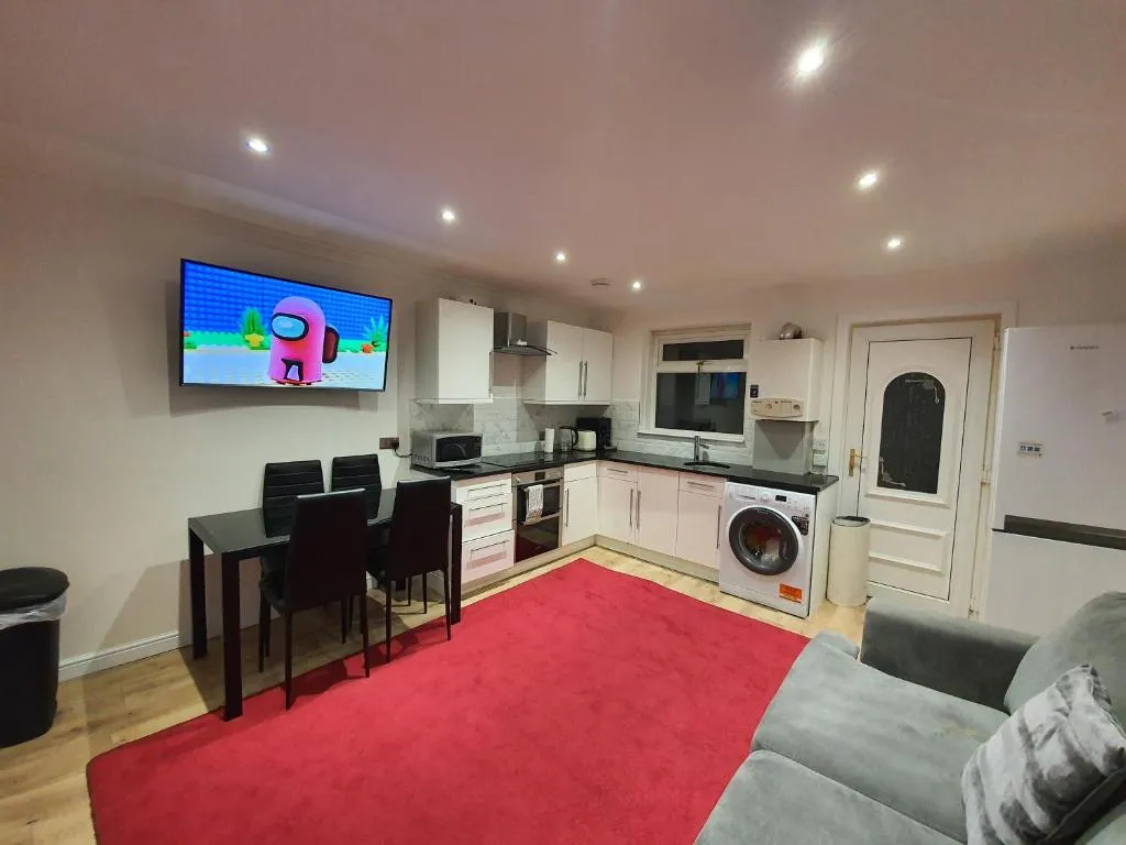 Image of Modern house close to Glasgow Green