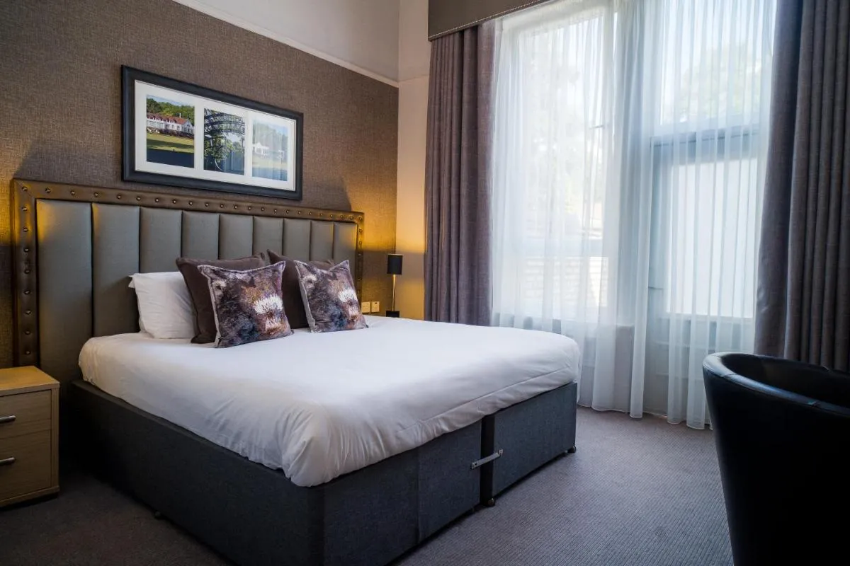 Image 1 of Number 10 Hotel