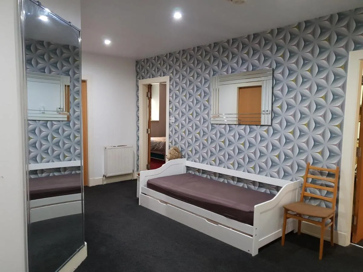 Image 6 of Perfect Stay Near Glasgow Town