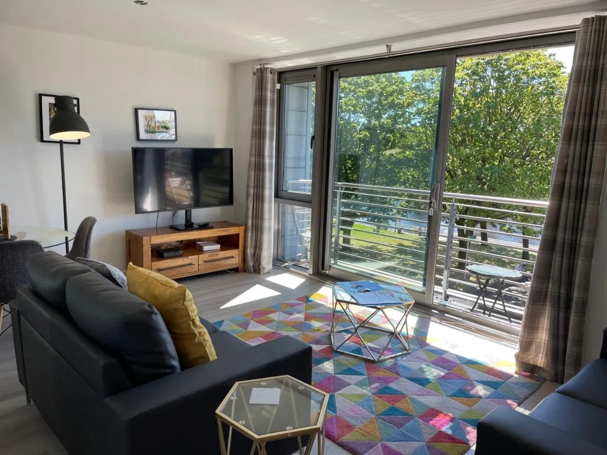 Image 2 of Principal Apartments – Clyde Waterfront Apartments