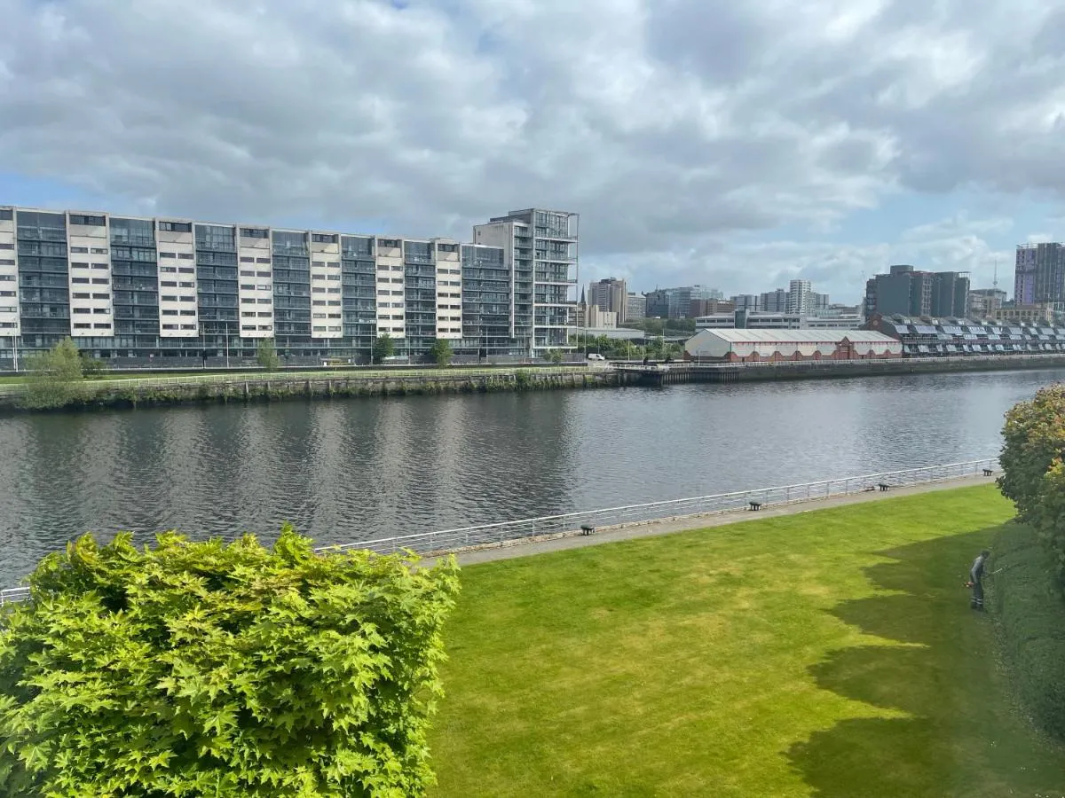 Image 6 of River view Apartment