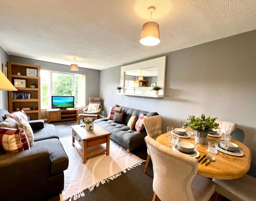 Image of Spacious 2 Bed-Flat in Glasgow City – Free Parking