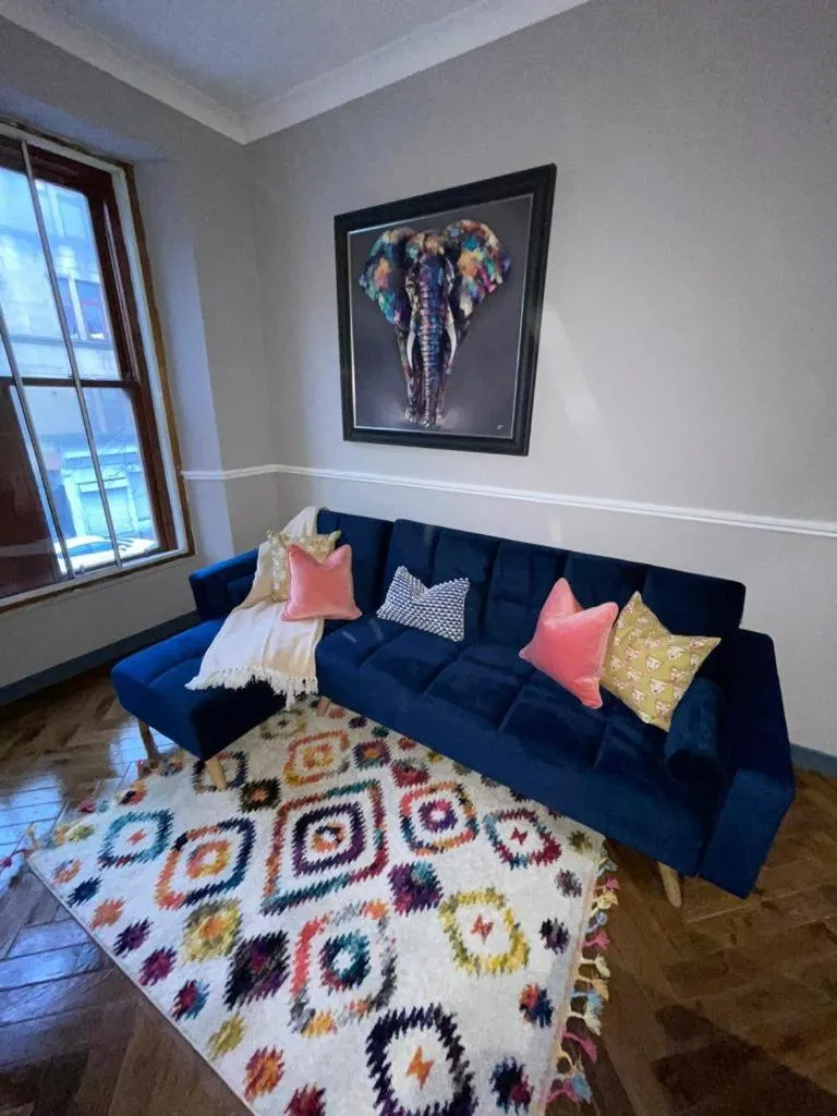 Image 3 of Stunning 1 bed Apt in West End