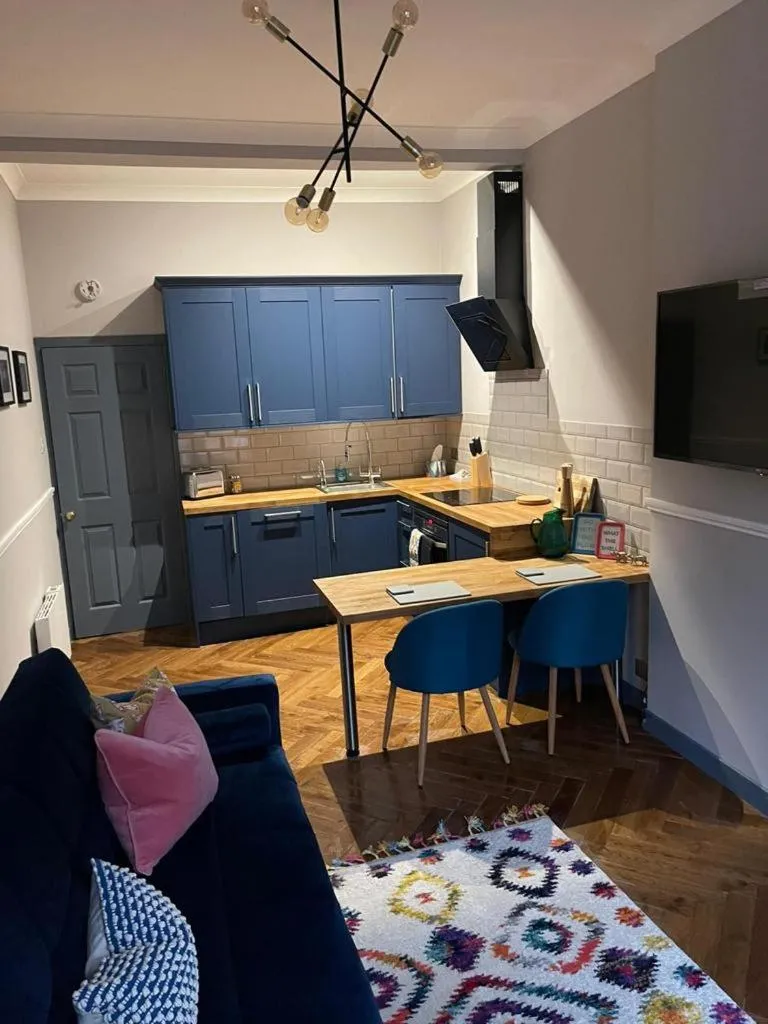 Image 6 of Stunning 1 bed Apt in West End