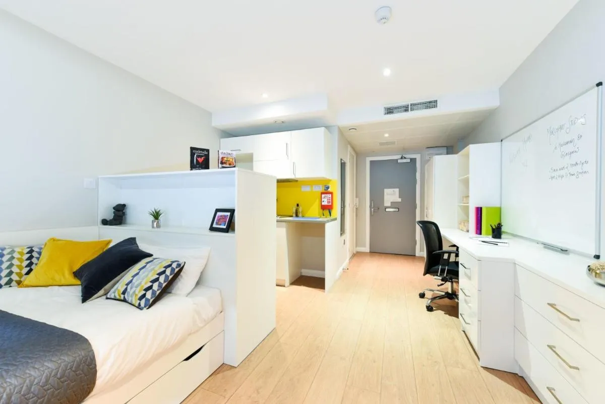 Image 1 of Stunning Cityscape Studios Your Urban Living in Glasgow