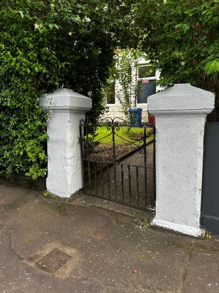 Image 1 of Traditional 5 Bedroom House Free Parking Central Glasgow Westend