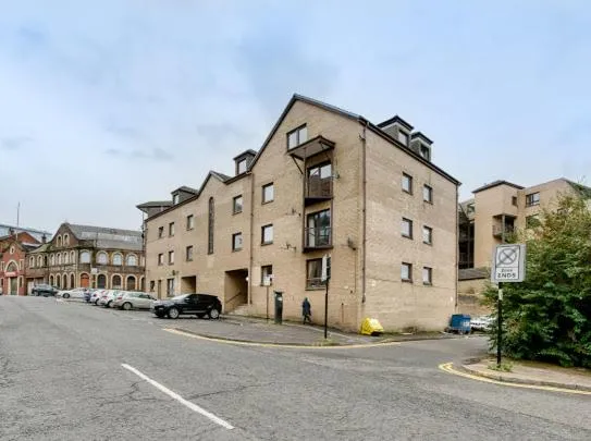 Image 5 of 2 Bedroom Apartment at SECC Hydro FREE PARKING
