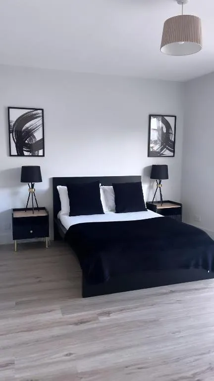Image of 3 Bedroom House Near City Centre Glasgow Sleeps 7
