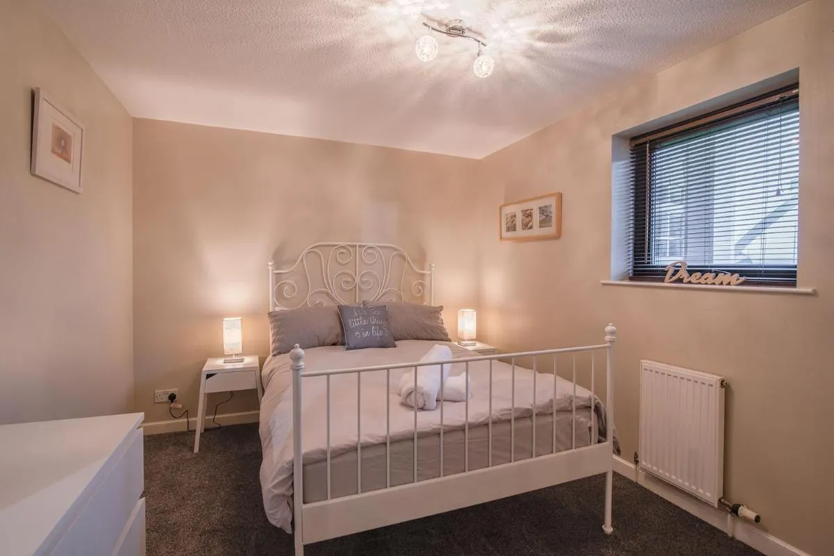 Image 1 of ArcView – SEC Hydro Two Bed Flat With Free parking and Great View
