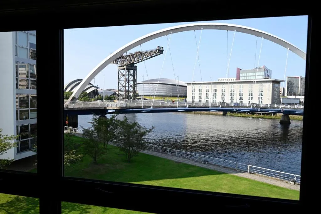 Image of ArcView – SEC Hydro Two Bed Flat With Free parking and Great View