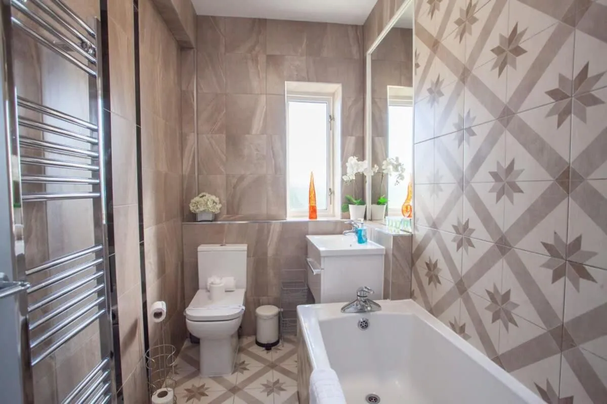 Image 2 of Beautifully Designed Pollok House