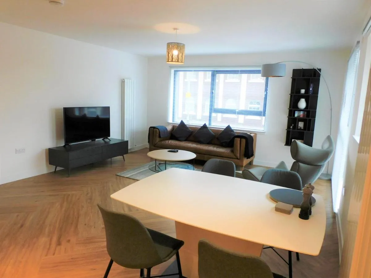Image 4 of Brand new gorgeous 2 bed Apt in Finnieston