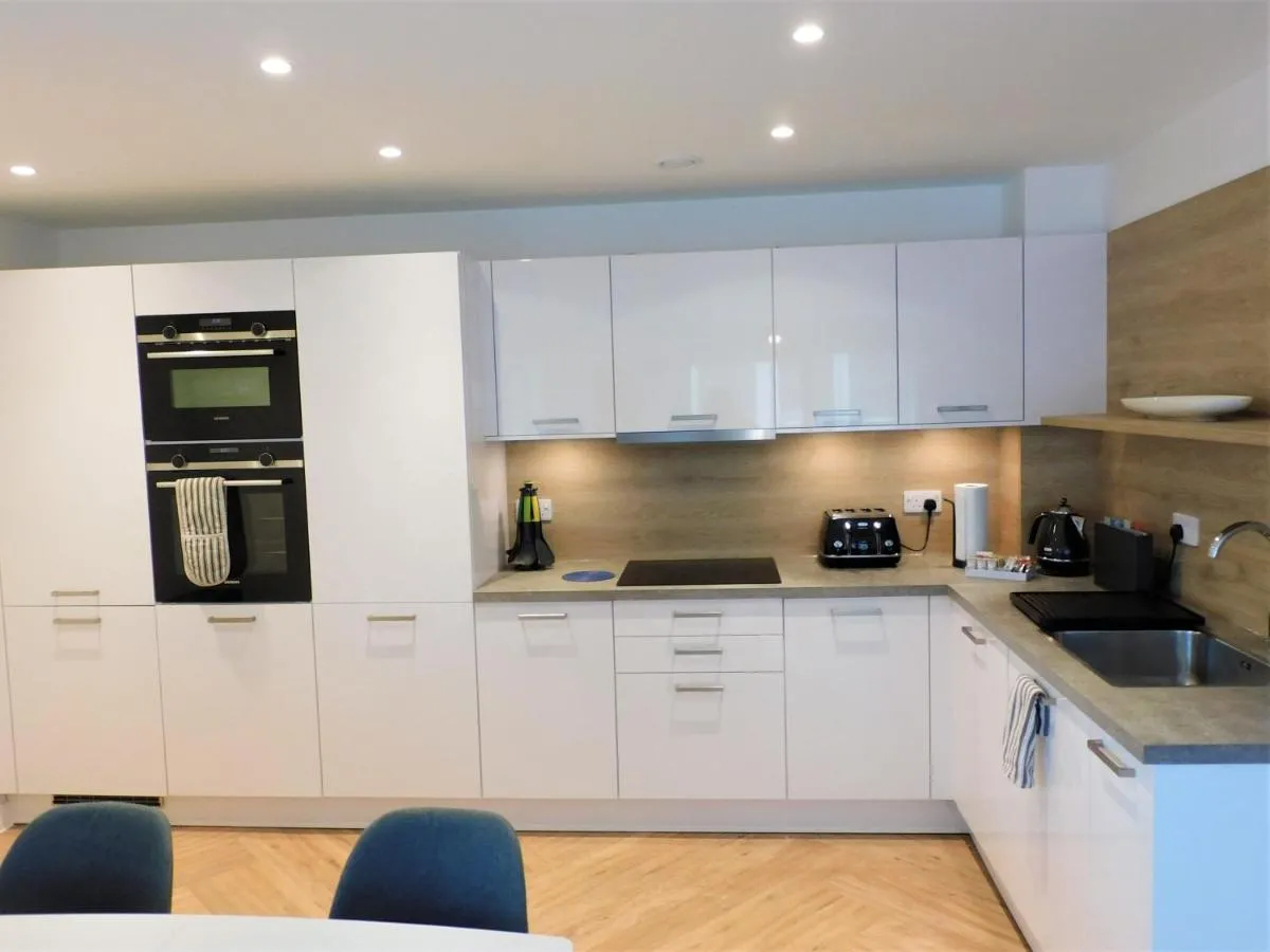 Image 2 of Brand new gorgeous 2 bed Apt in Finnieston