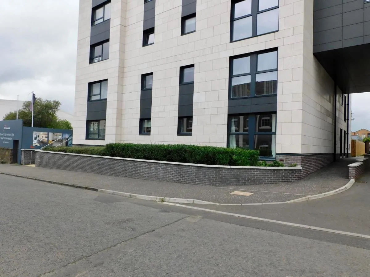 Image 5 of Brand new gorgeous 2 bed Apt in Finnieston