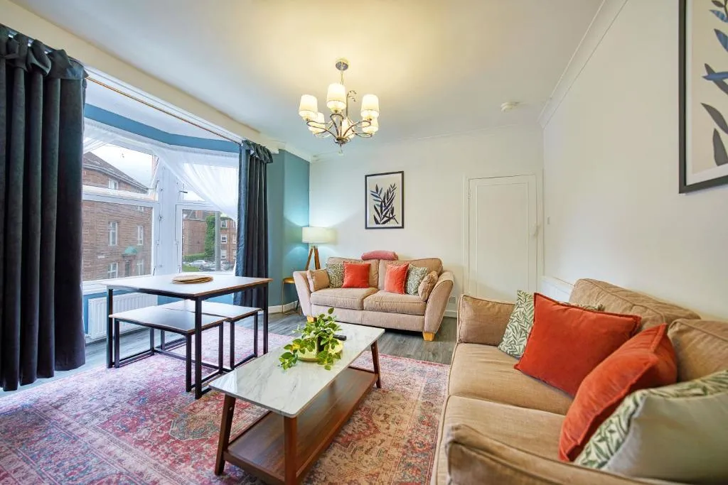 Image of Comfortable 2BR Apartment with Free Parking