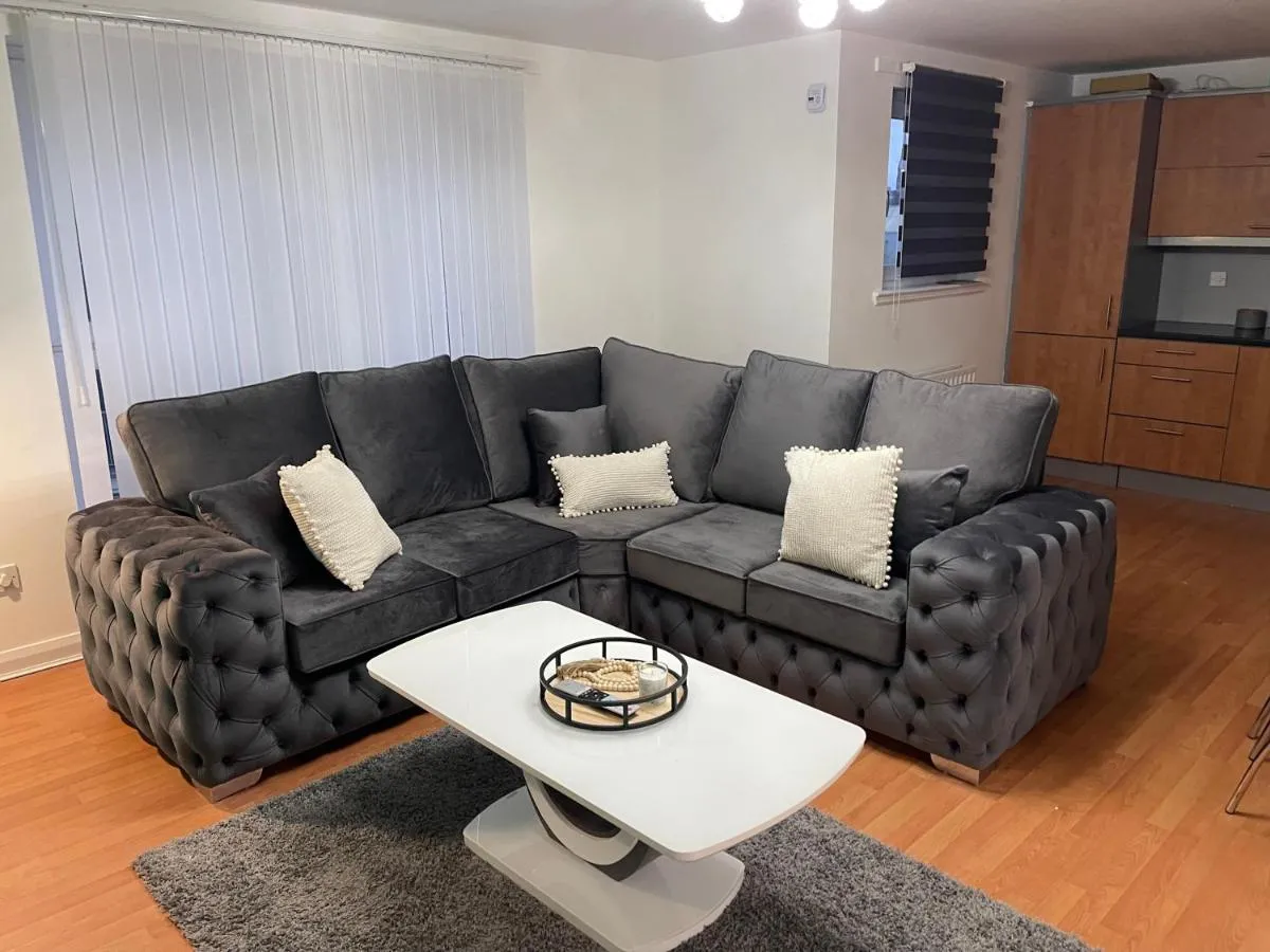 Image 2 of Entire 2 bedroom Beautiful newly furnished flat
